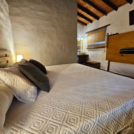Cabanas Y Hostal Bonanza Mesa De Los Santos Los Santos  Extérieur photo